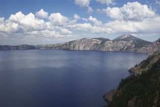 Crater Lake National Park.jpg